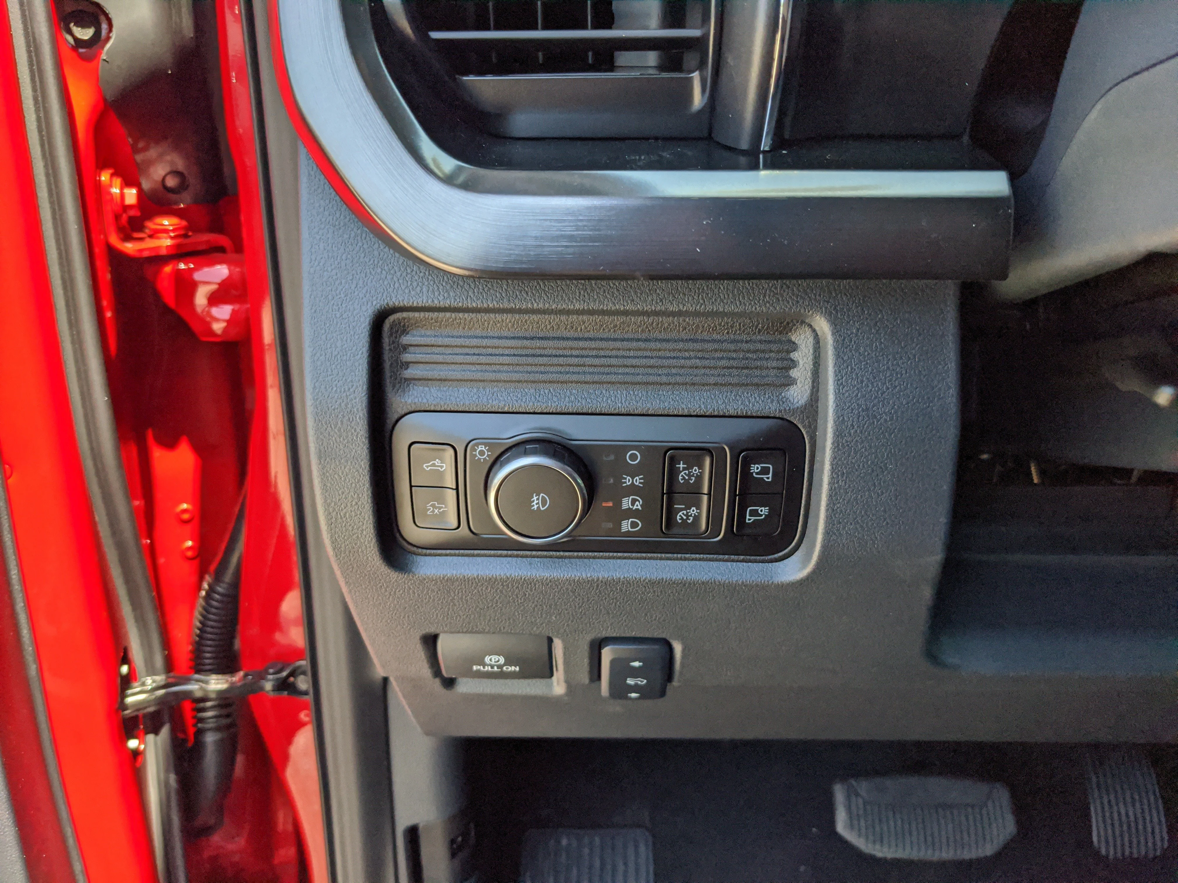 New 2026 Race Red Ford F-250® Lariat® image 25