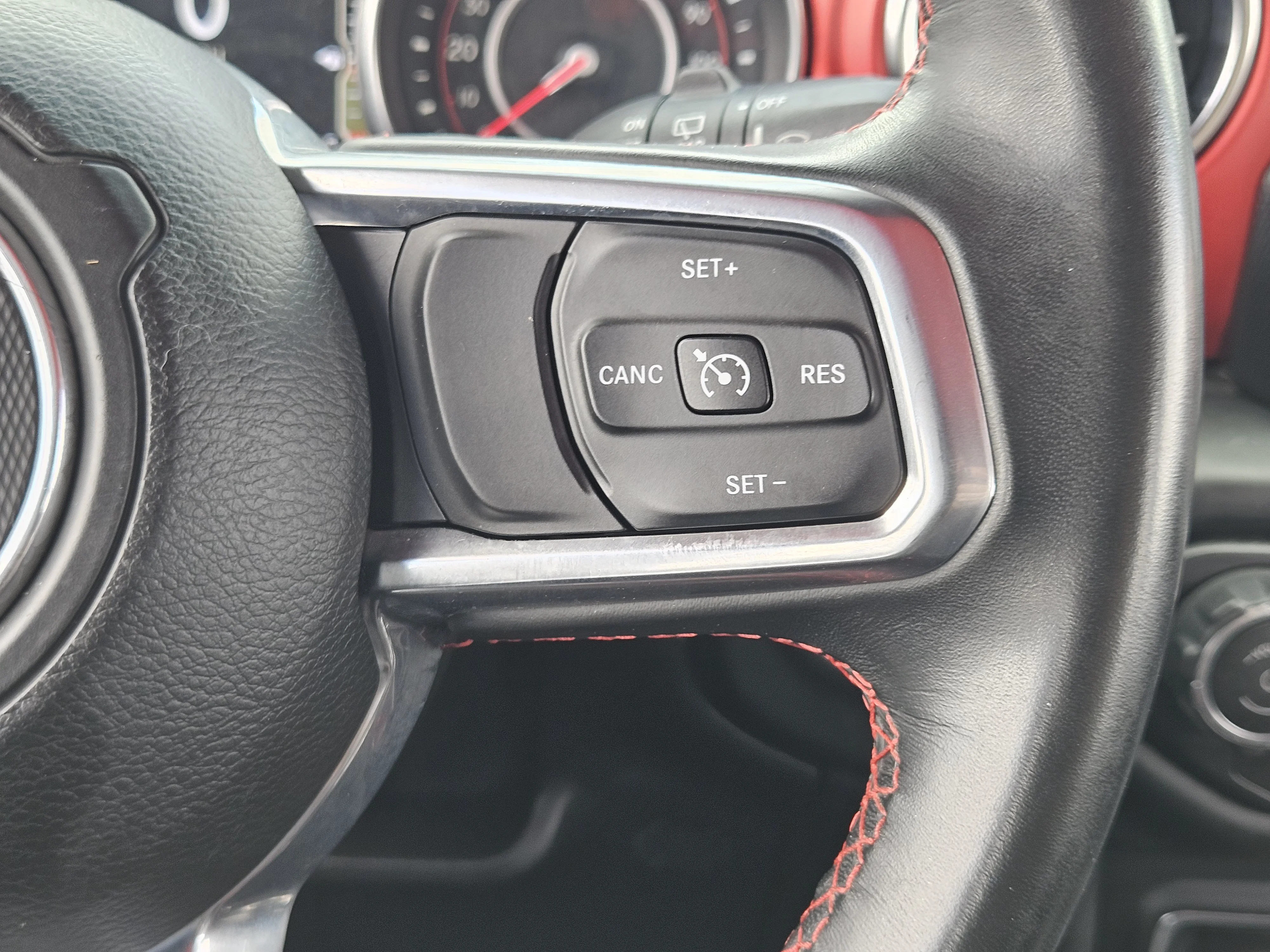 Used 2019 Sting-Gray Clearcoat Jeep Unlimited Rubicon image 27