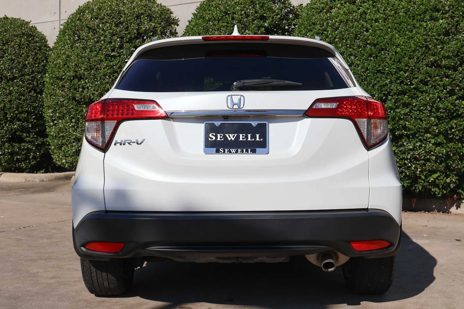 Used 2022 Platinum White Pearl Honda EX image 9