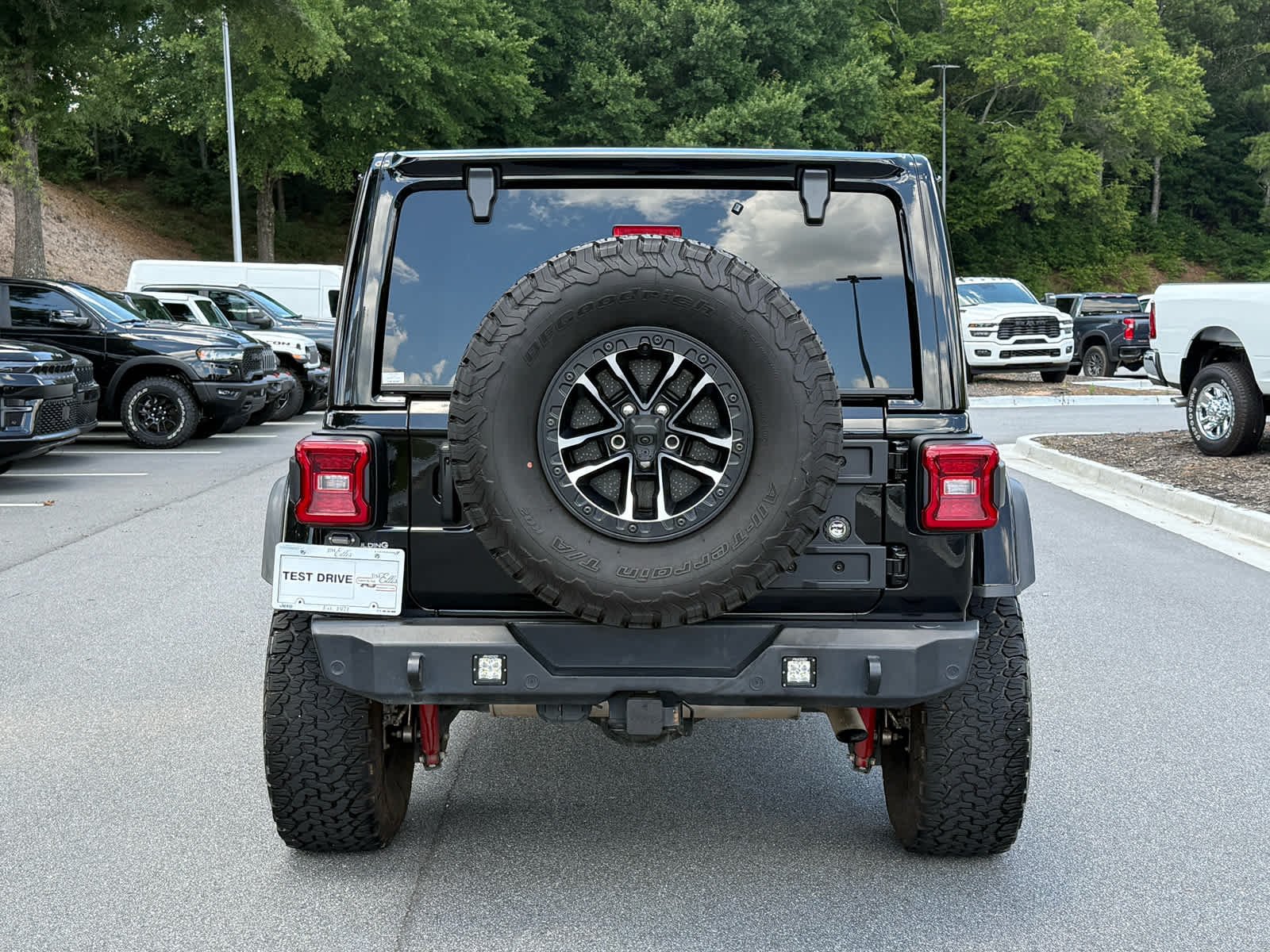 Used 2024 Black Clearcoat Jeep Rubicon X image 4