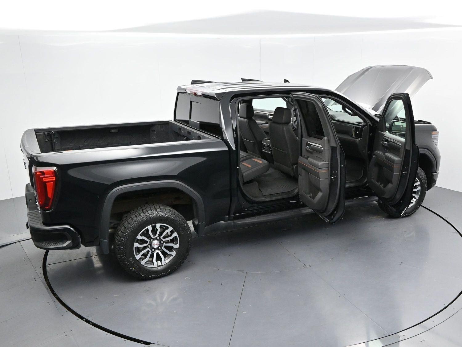 Used 2023 Onyx Black GMC AT4 image 43