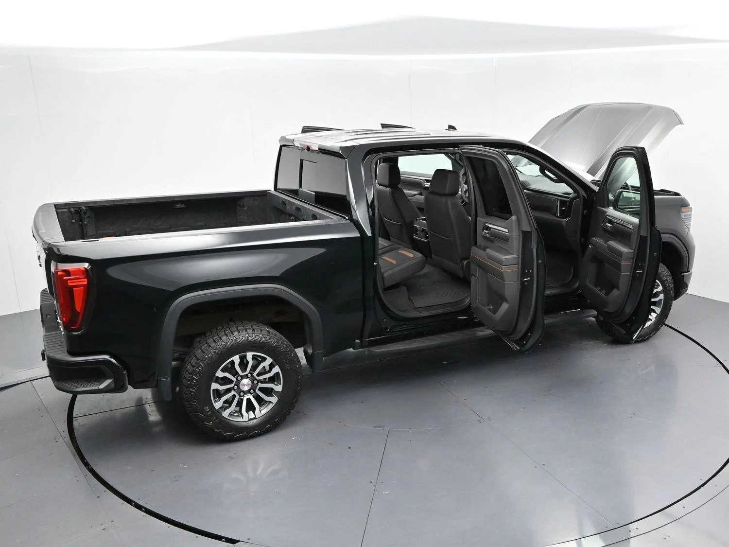 Used 2023 Onyx Black GMC AT4 image 43