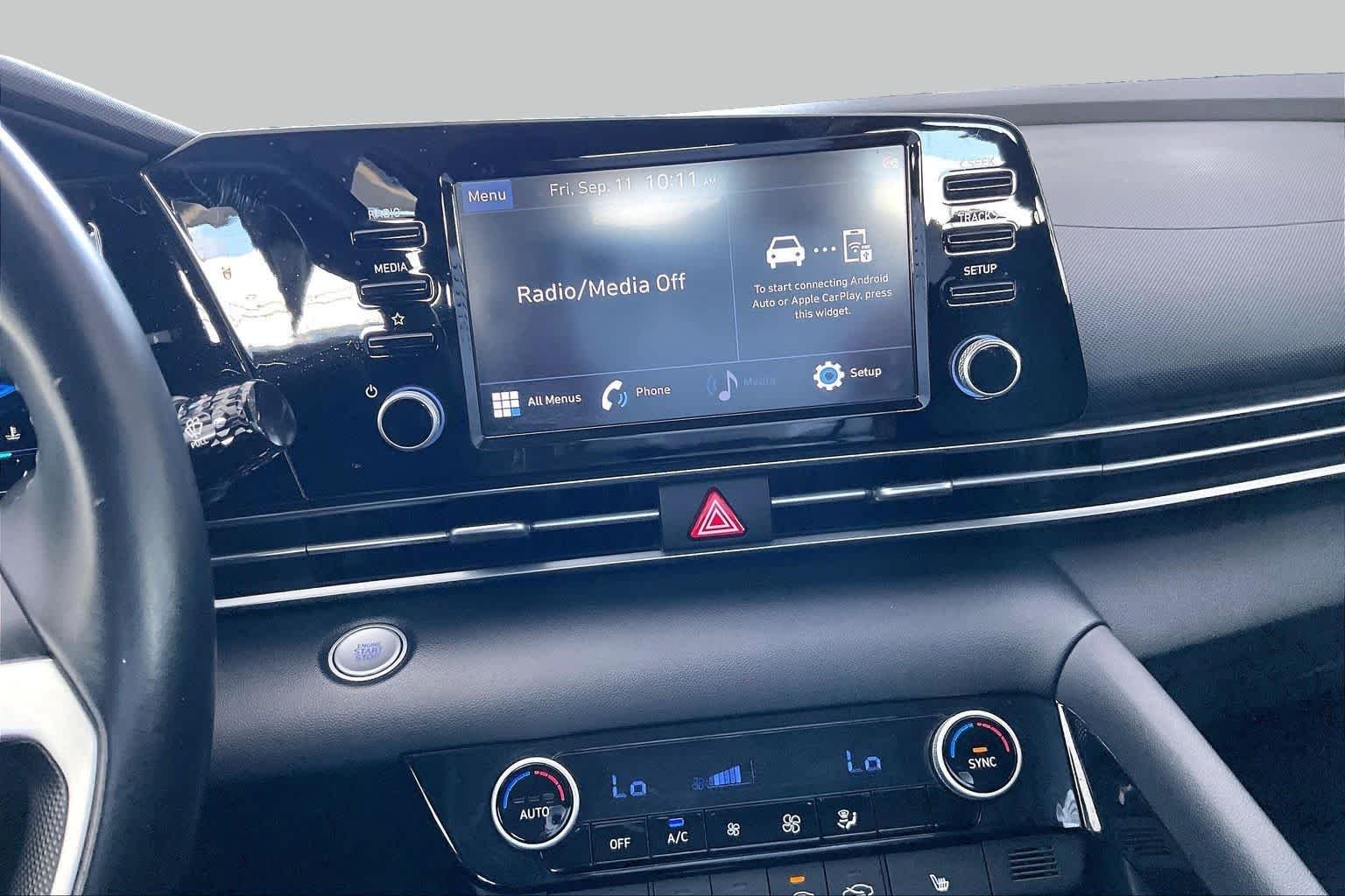 2021 Hyundai Elantra SEL - Photo 7