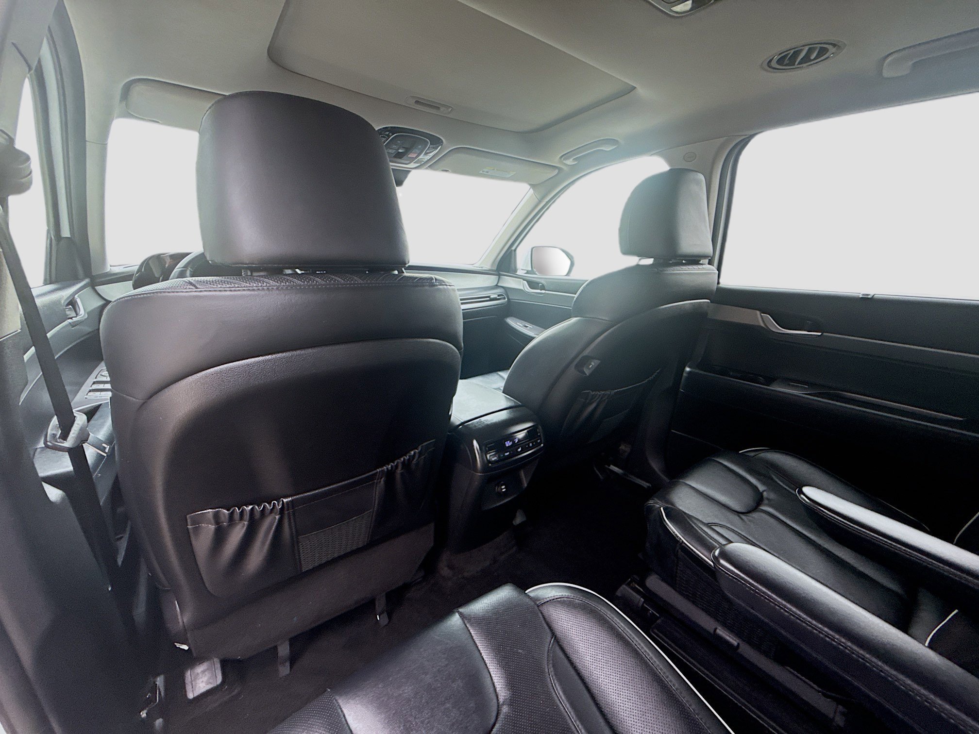 Used 2024 Hyper White Hyundai XRT image 22