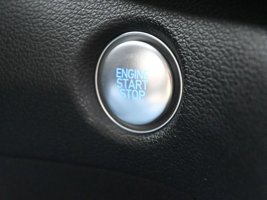 Used 2023 Shimmering Silver Pearl Hyundai SEL image 26