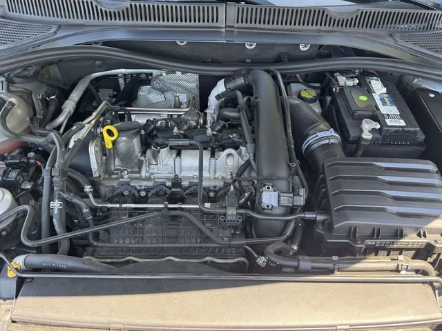 Used 2019 Gray Volkswagen SEL Premium image 13