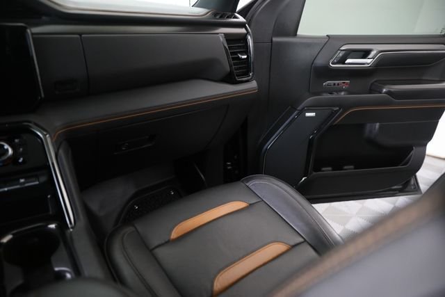 Used 2022 Black GMC AT4 image 24