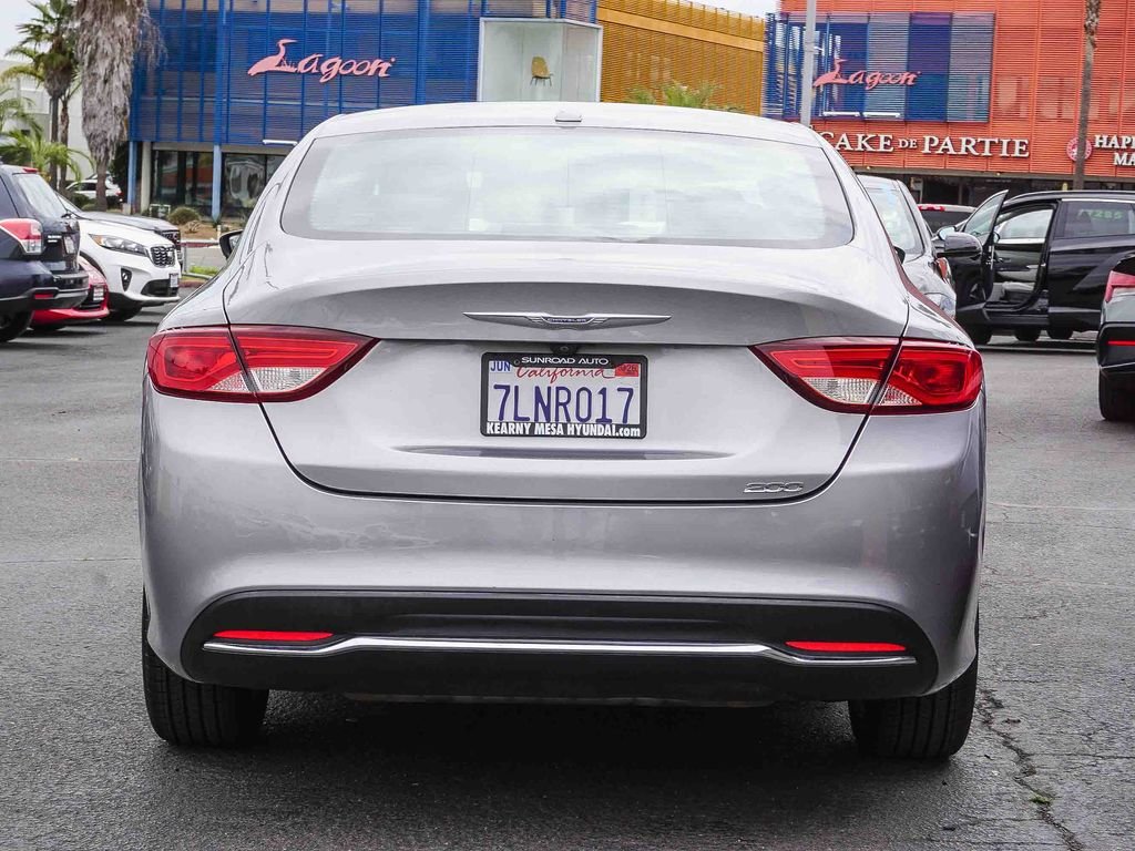 Used 2015 Silver Chrysler Limited image 6