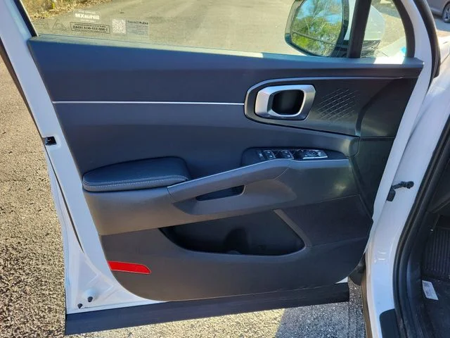 New 2026 Glacial White Pearl Kia S image 5