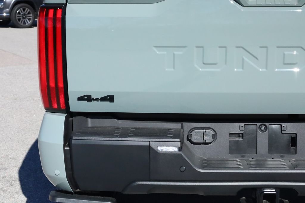 2026 Toyota Tundra Limited - Photo 18
