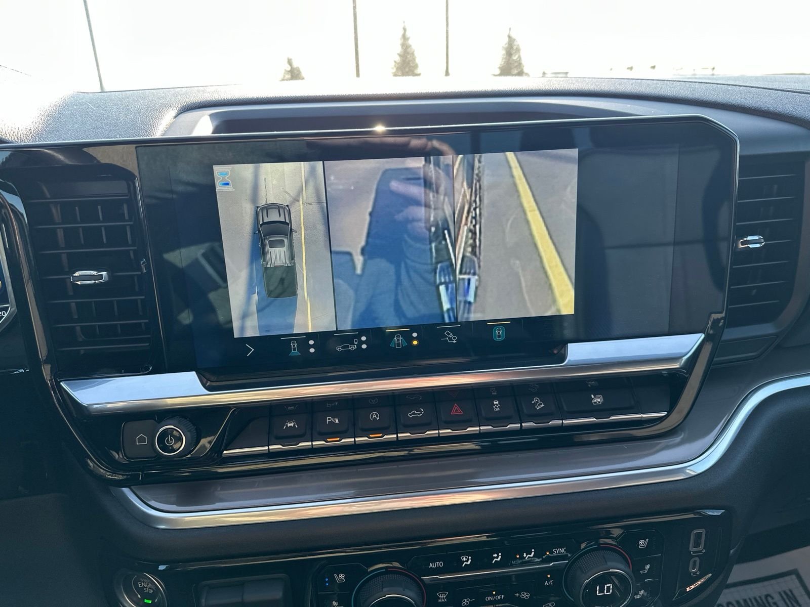 Used 2022 Gray Chevrolet High Country image 71