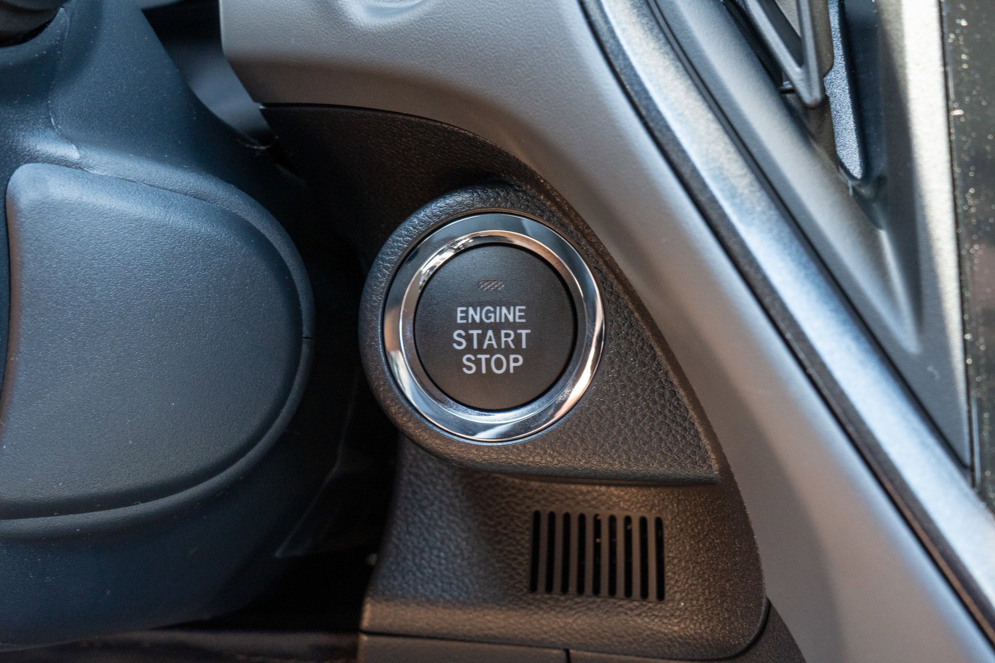 New 2026 CRYSTAL BLACK SILICA Subaru Premium image 26