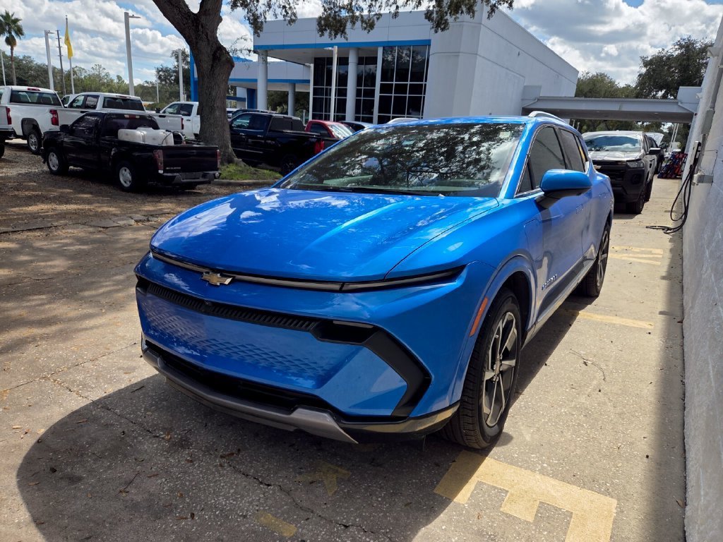 Used 2024 Riptide Blue Metallic Chevrolet 2LT image 3