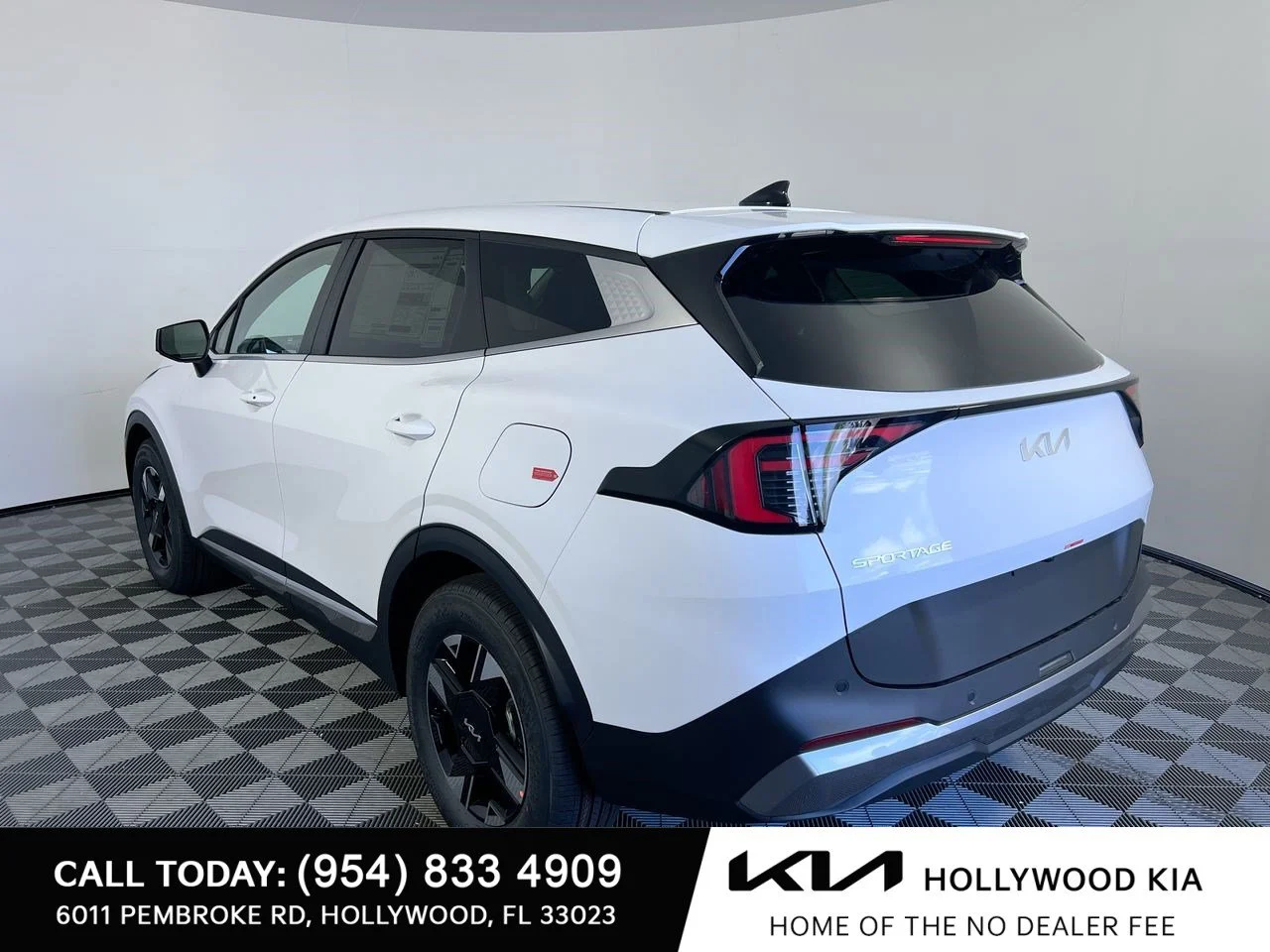 New 2026 Glacial White Pearl Kia LX image 7