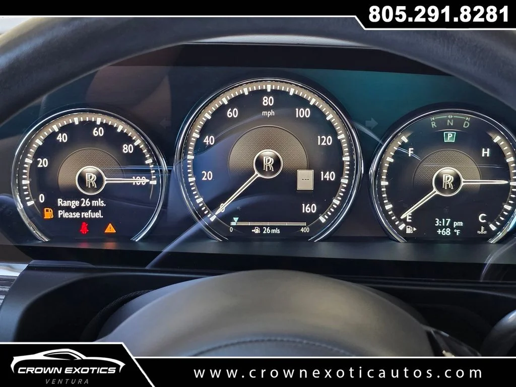 Used 2021  Rolls-Royce Base image 45