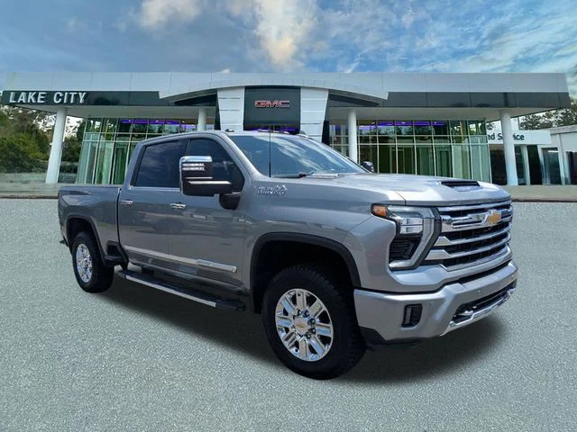 Used 2024 Gray Chevrolet High Country image 1