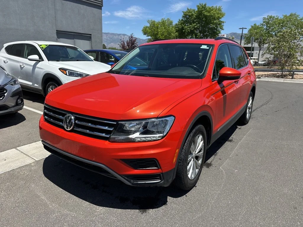 2018 Volkswagen Tiguan 2.0T SE 4Motion's photo