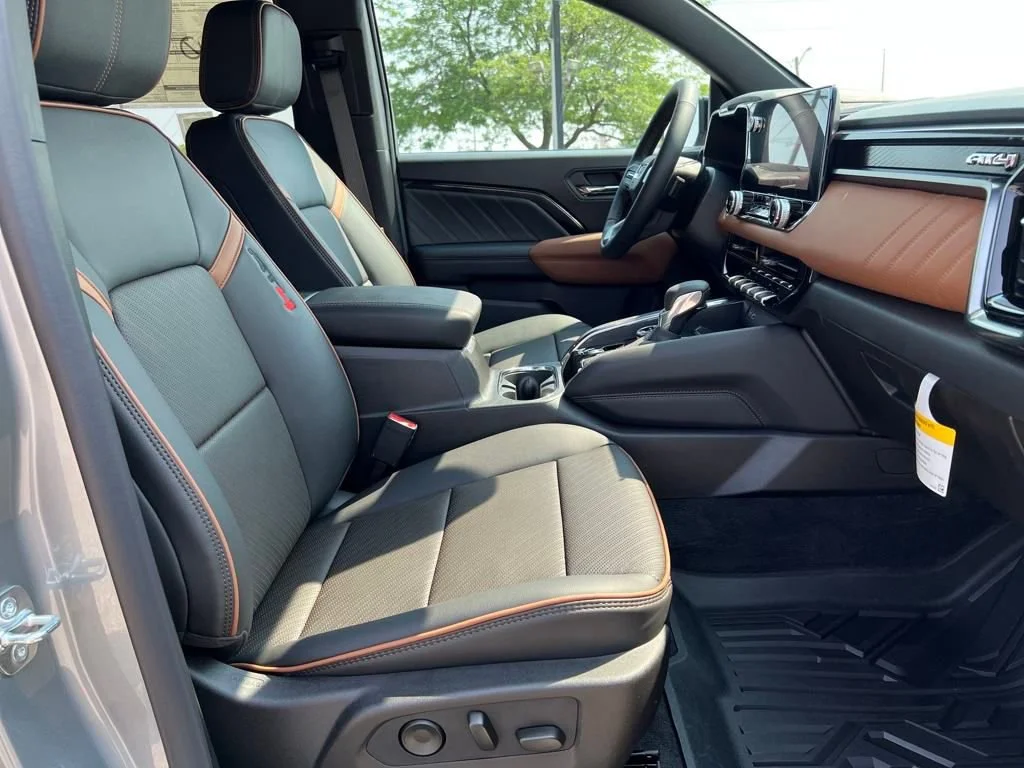 2026 GMC Canyon AT4 - Photo 29