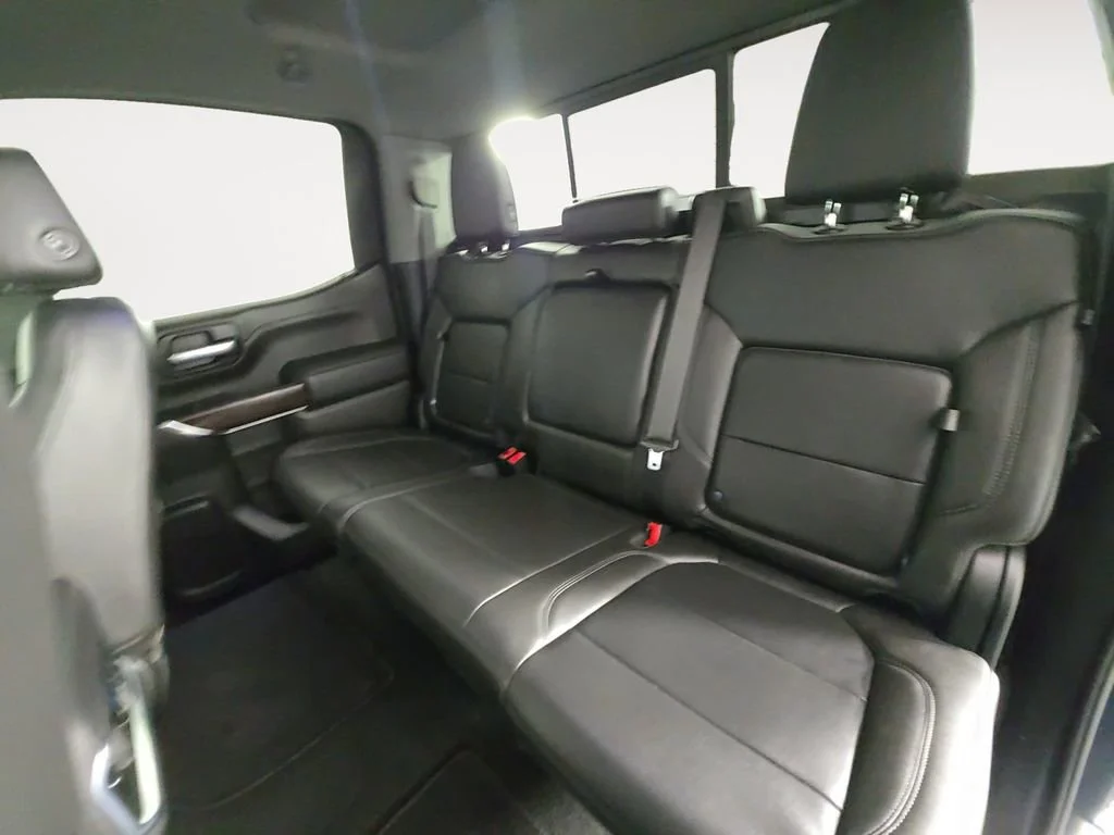 Used 2020 DARK SKY METALLIC GMC SLT image 13