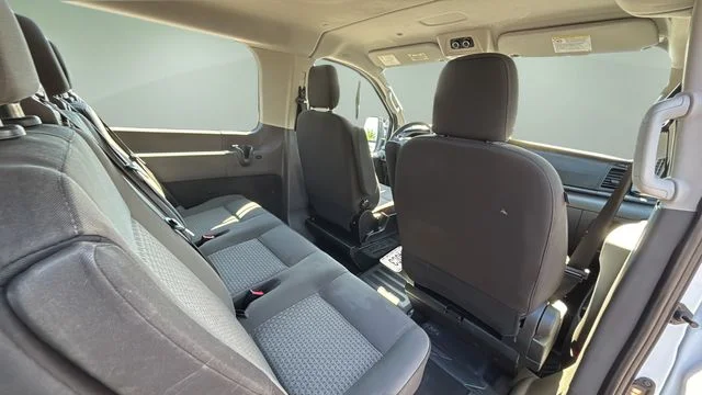 Used 2025 White Ford XLT image 38