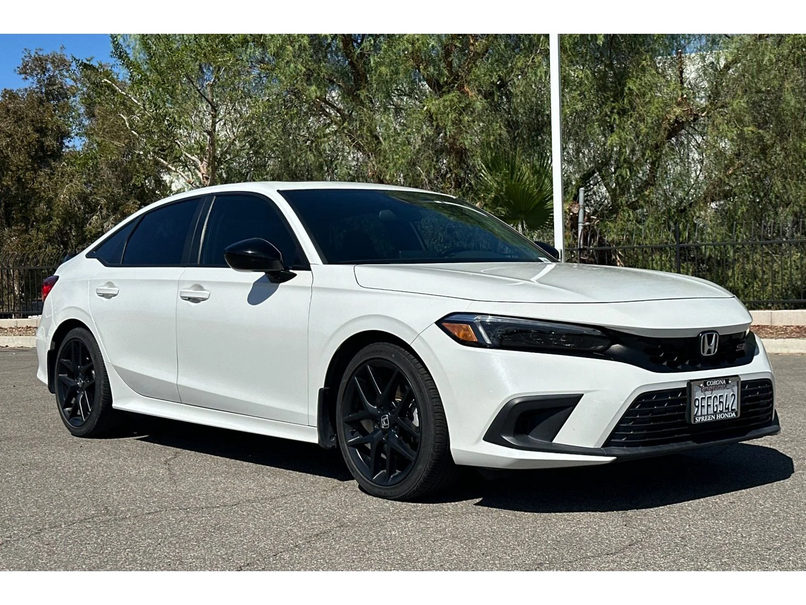 Used 2023 Platinum White Pearl Honda 4DR MT image 8