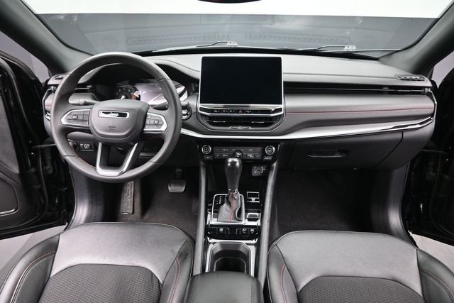 Used 2024 Black Jeep Trailhawk image 16