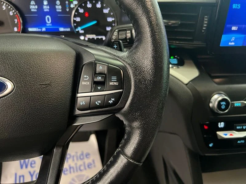 Used 2020 Gray Ford XLT image 24