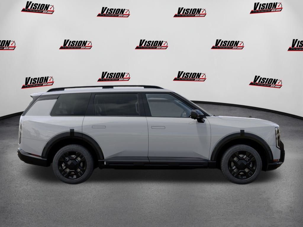 New 2027 Wolf Gray Kia X-Pro SX Prestige image 7
