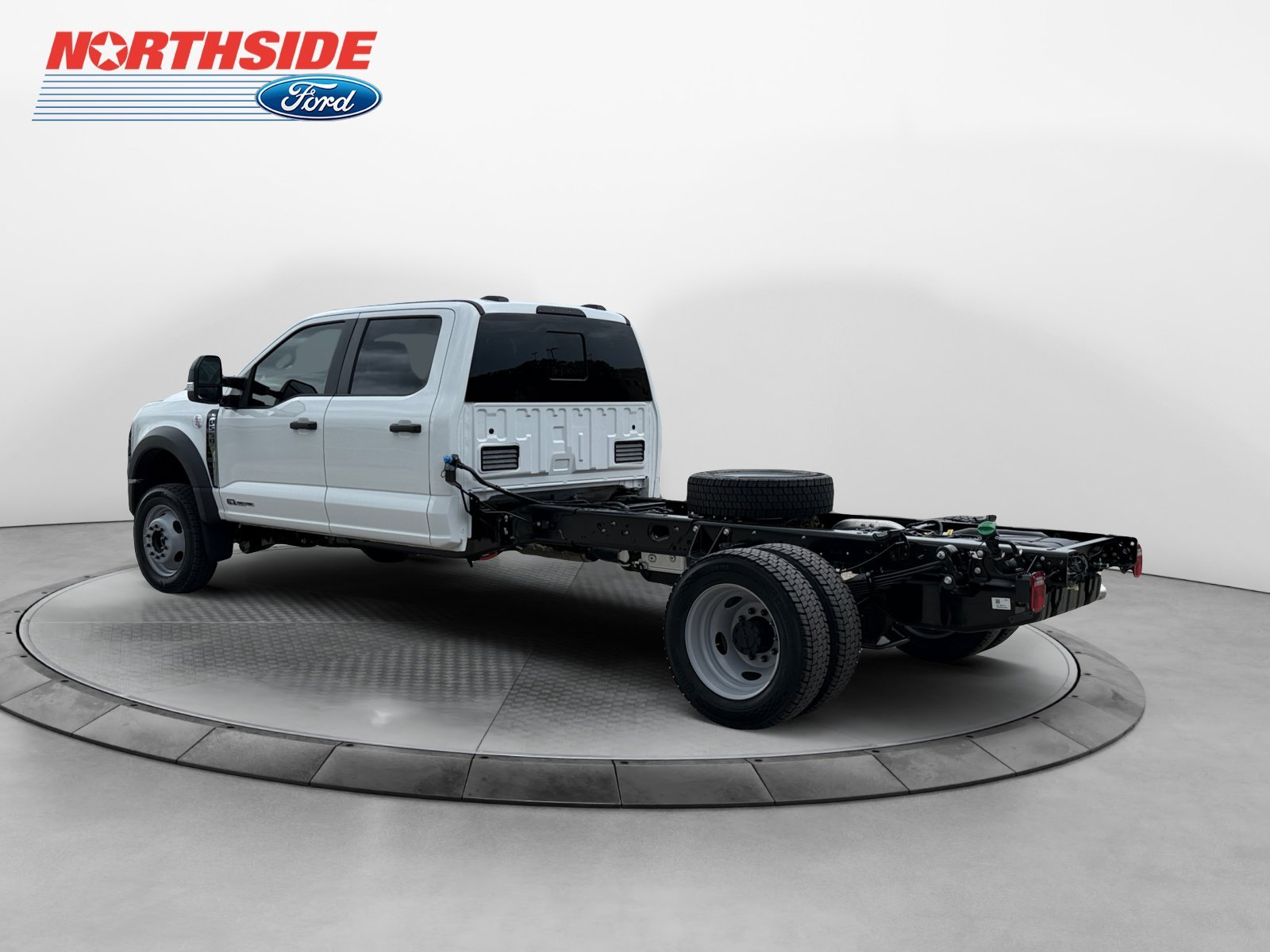 New 2026 Oxford White Ford XL image 5