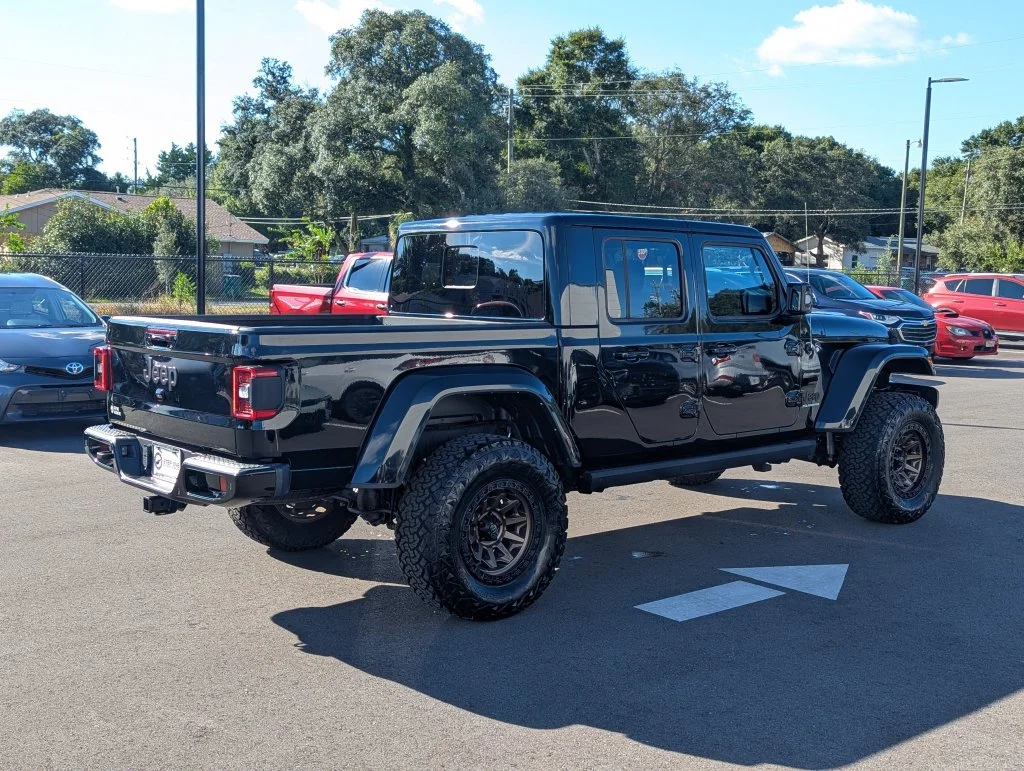 Used 2023 Black Jeep Overland image 7