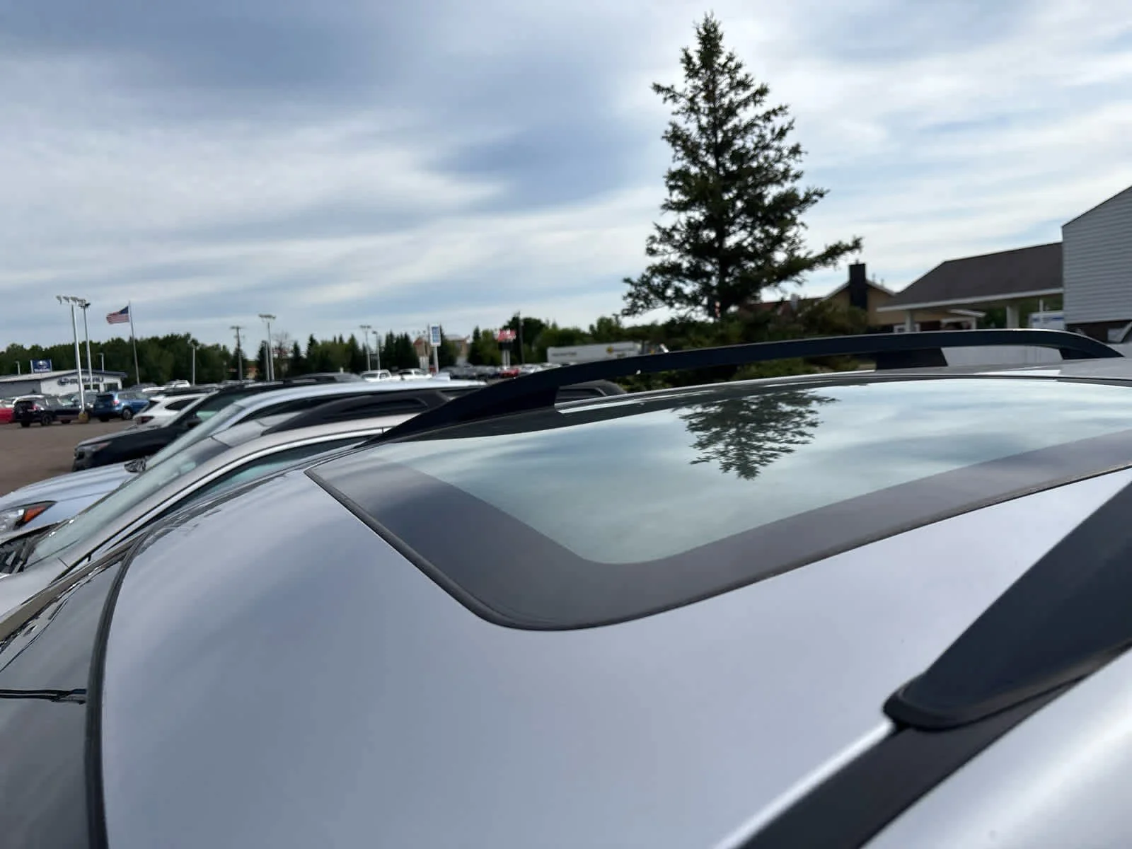 Used 2016 Ice Silver Metallic Subaru 2.5i Premium image 6