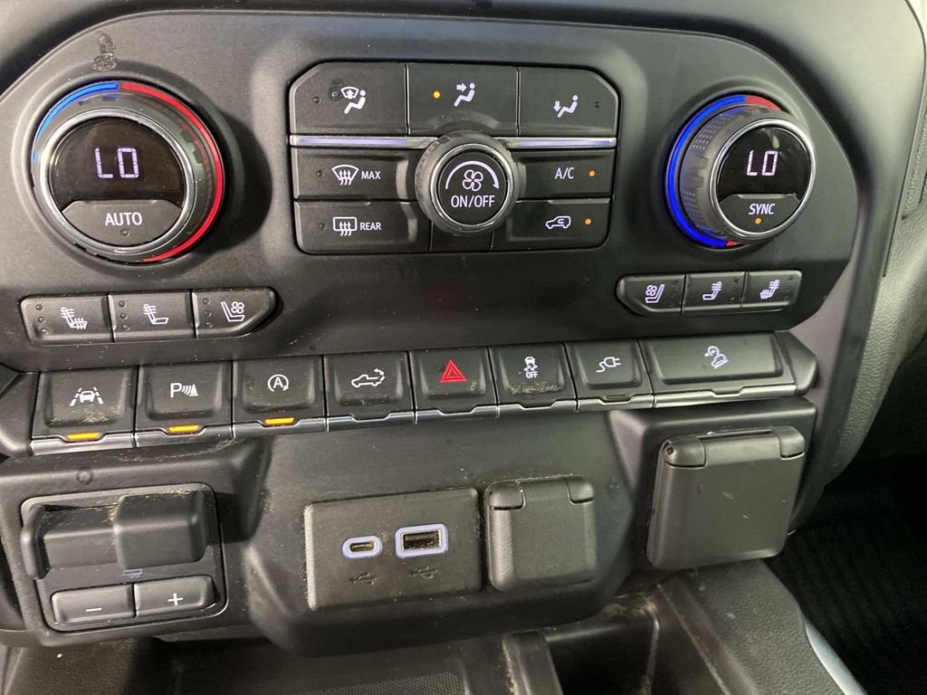 Used 2021 Blue Chevrolet LTZ image 21
