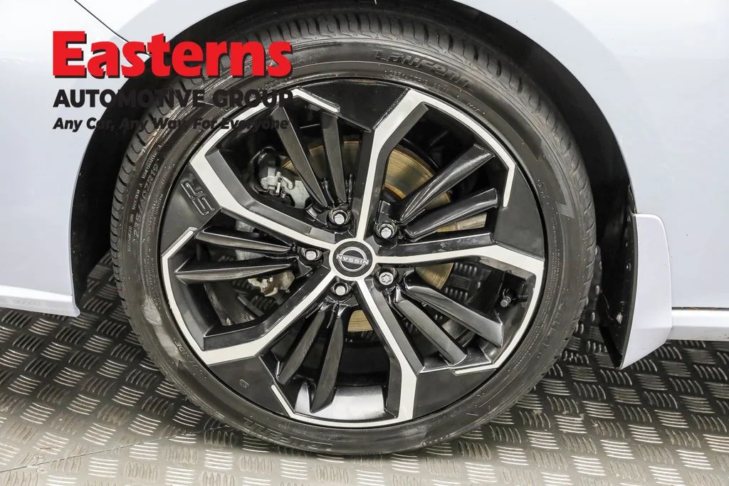 Used 2024 Gray Nissan 2.5 SR image 28