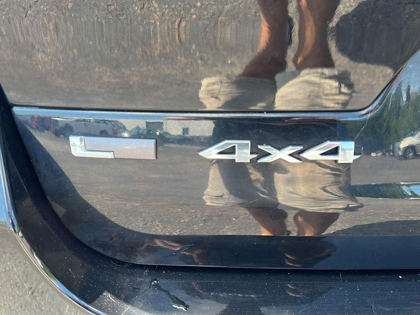 Used 2021 Diamond Black Crystal Pearlcoat Jeep Overland image 16
