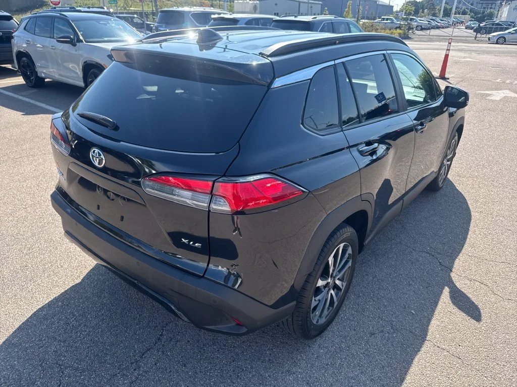 Used 2025 Black Toyota XLE image 8
