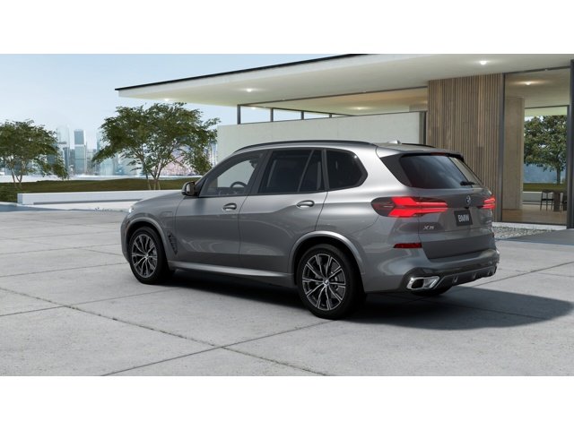 New 2026 Skyscraper Grey Metallic BMW xDrive50e image 2