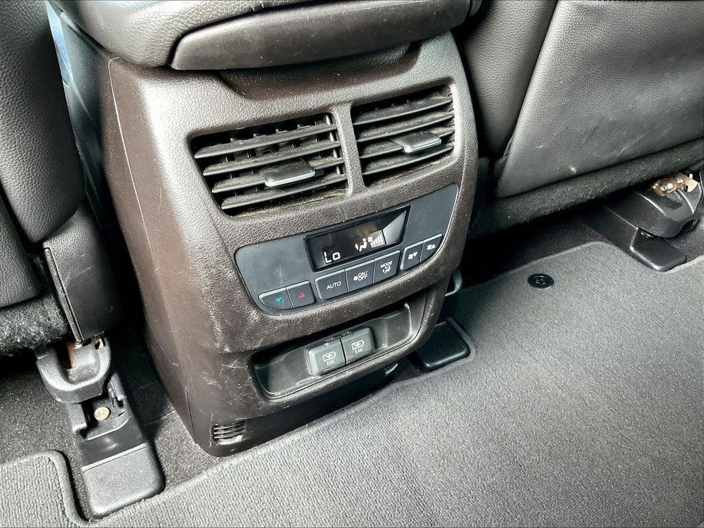 Used 2019 Gray Acura 3.5L Technology Package image 12