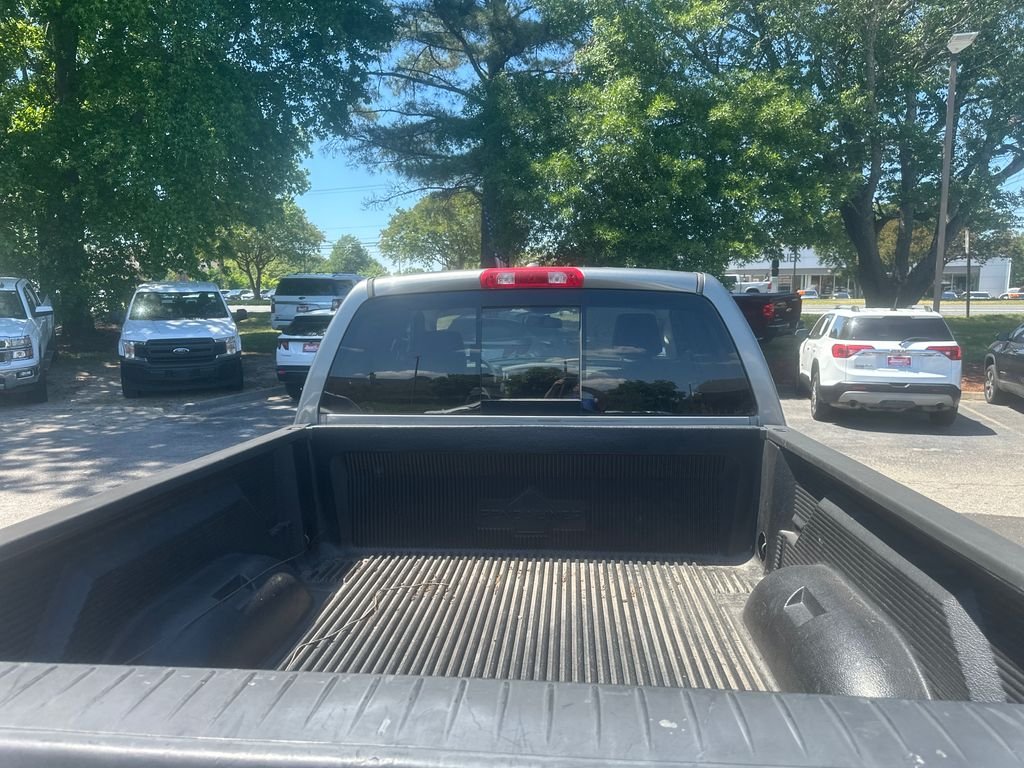 Used 2008 Gray Dodge SLT image 45