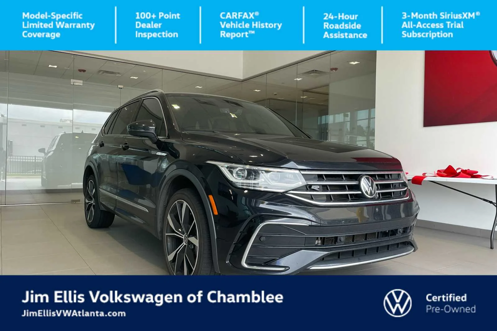 2023 Volkswagen Tiguan 2.0T SEL R-Line 4Motion's photo