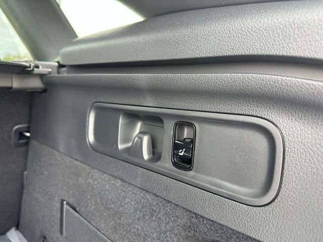 New 2026 MANUFAKTUR exclusive graphite grey magno Mercedes-Benz GLC 300 image 37