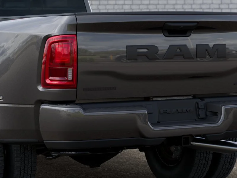 New 2026 Granite Crystal Metallic Clear-Coat Exterior Paint RAM Big Horn image 15