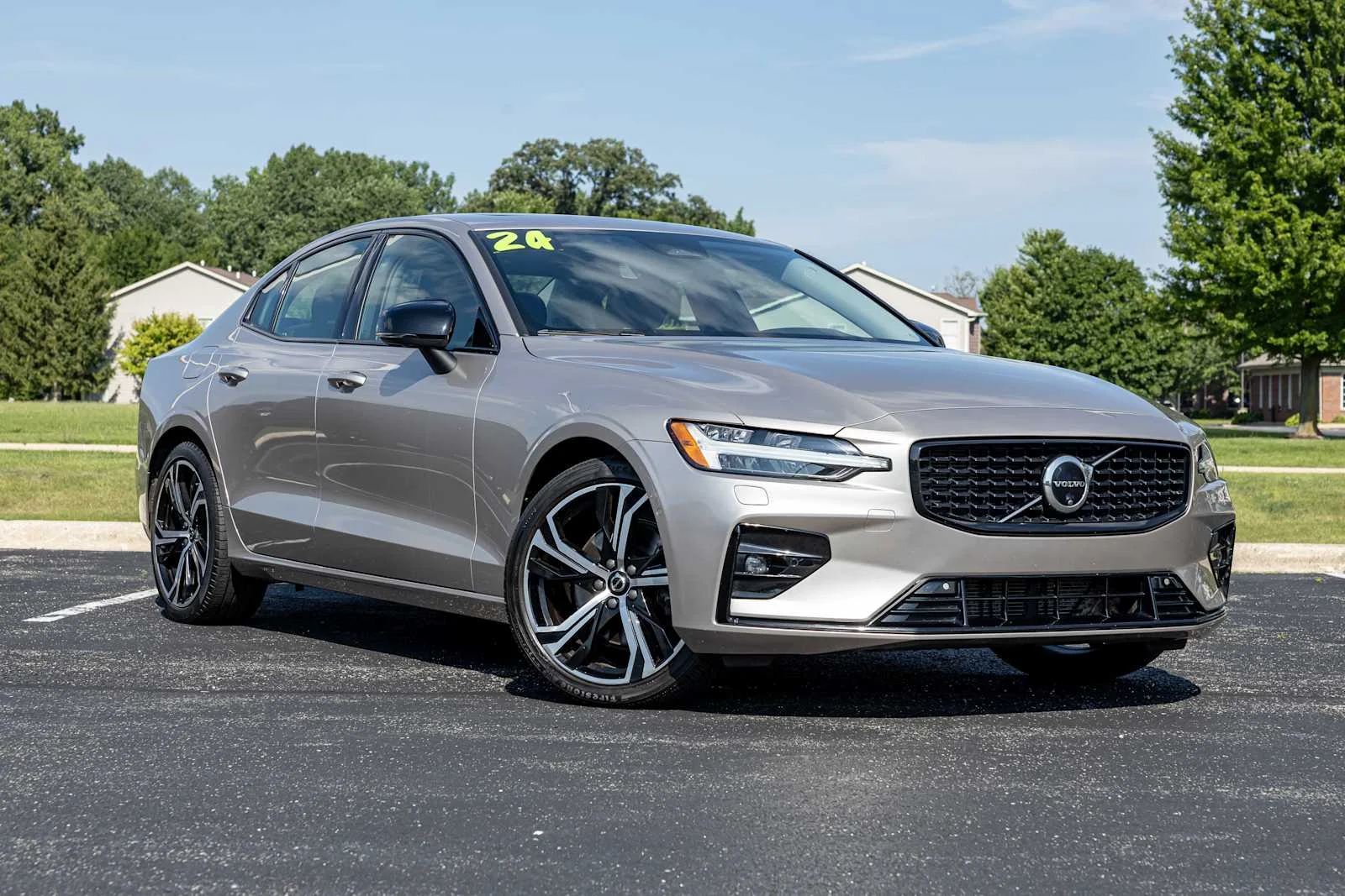 2024 Volvo S60
