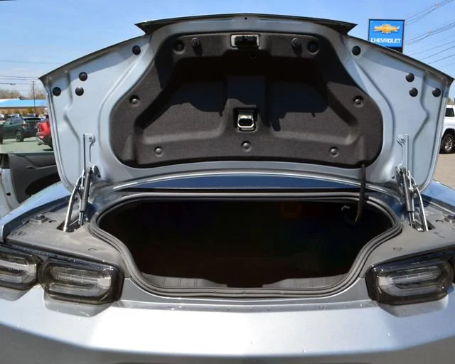 2023 Chevrolet Camaro 2LT - Photo 28