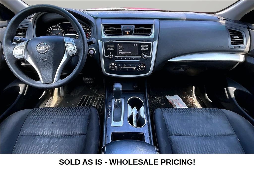 Used 2017 Red Nissan 2.5 S image 7