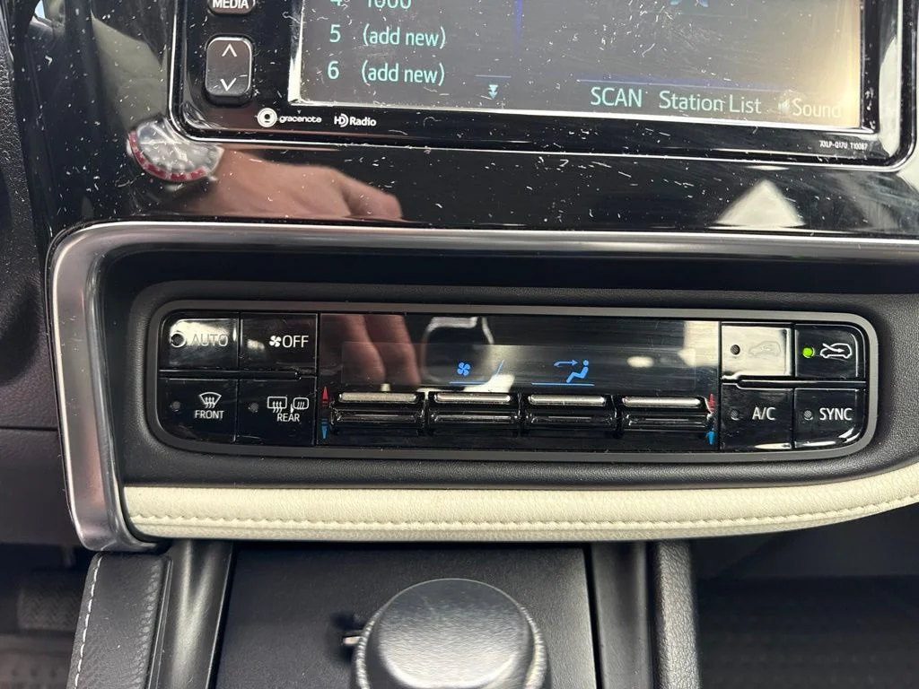 Used 2017 Black Sand Pearl Toyota Base image 15