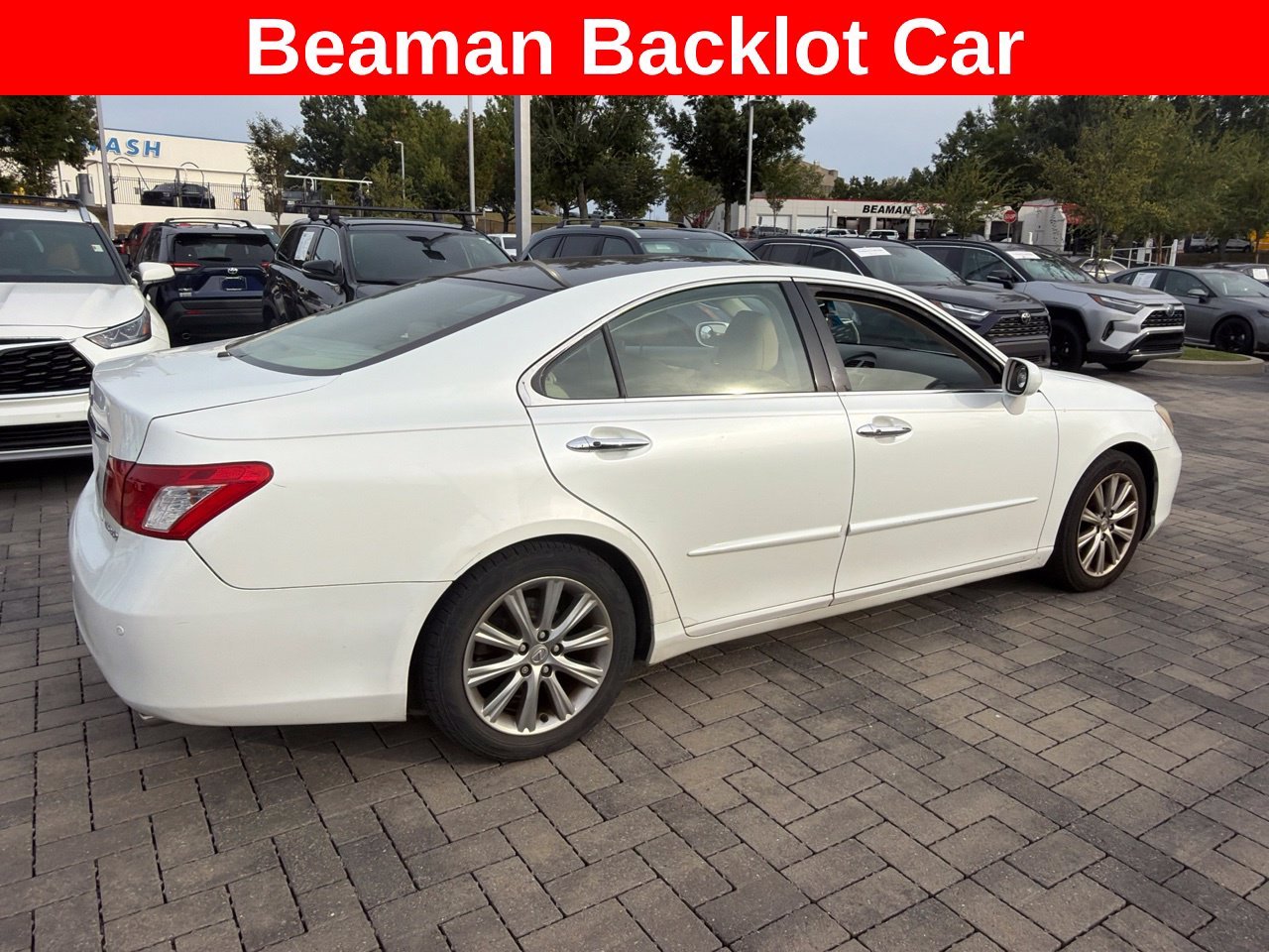 Used 2008 White Lexus 350 image 5