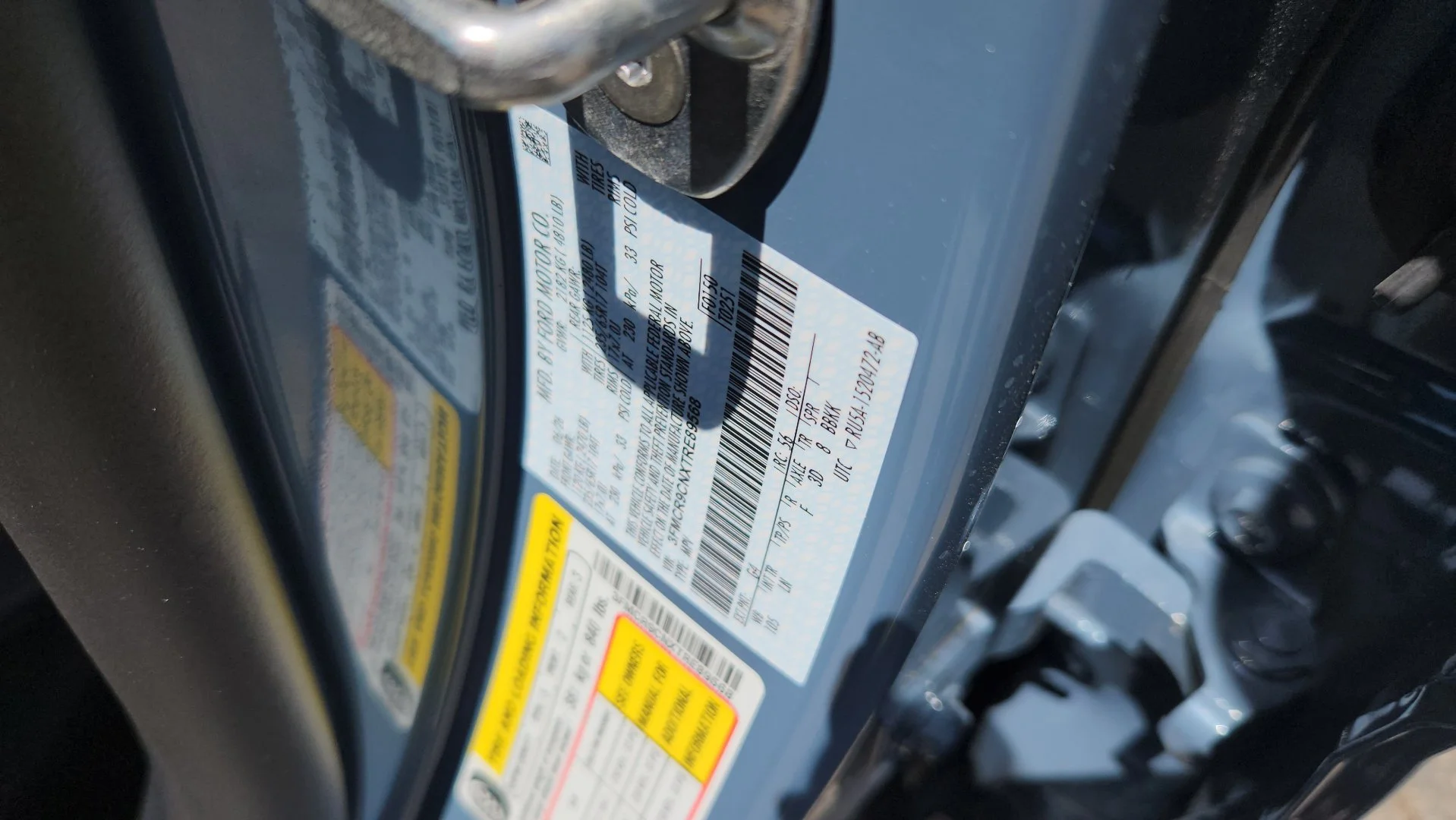 New 2026 Azure Gray Metallic Tri-Coat Ford Outer Banks image 11