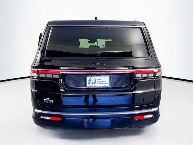 New 2026 High Gloss Black Exterior Paint Jeep Limited Altitude image 6
