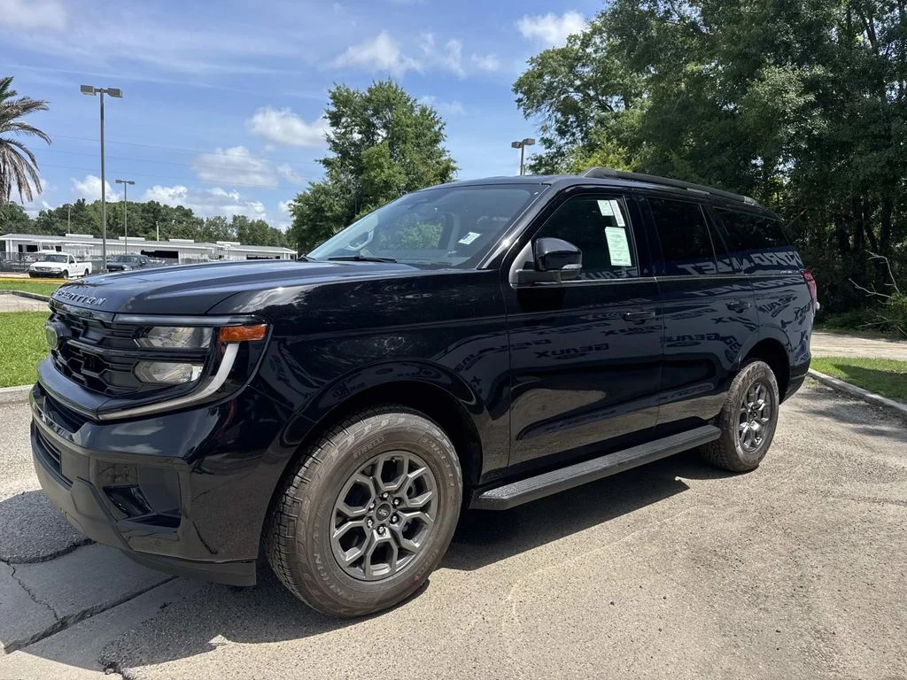 New 2026 Agate Black Metallic Ford Active image 6