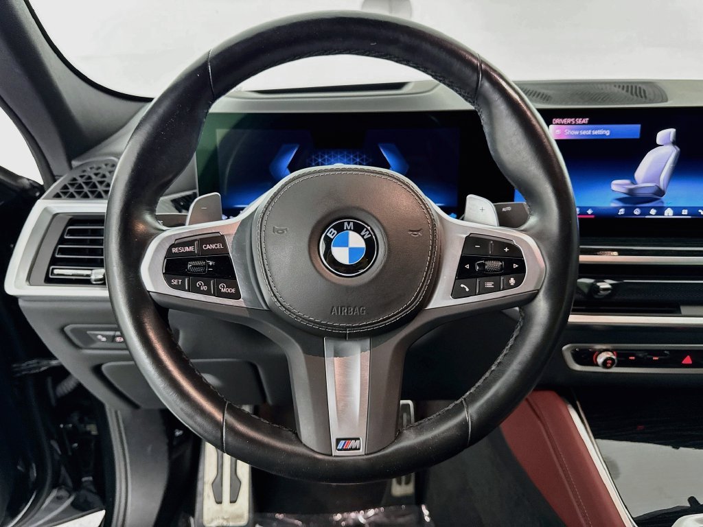 Used 2024 Black BMW xDrive40i image 11